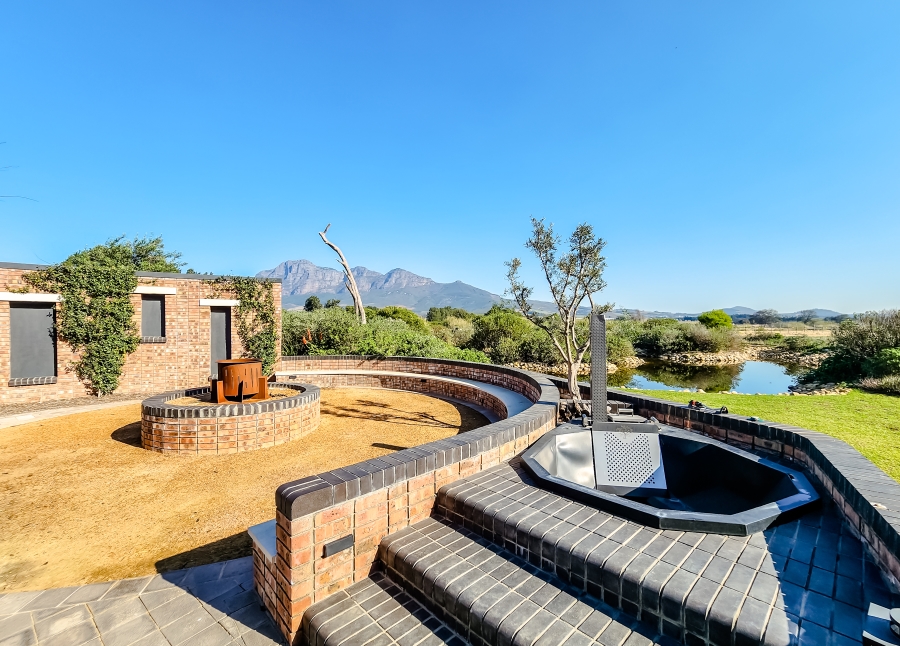 12 Bedroom Property for Sale in Val De Vie Estate Western Cape